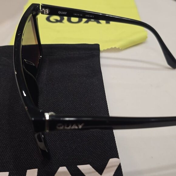 Quay Australia Nightfall Shield Shape Sunglasses main image 12